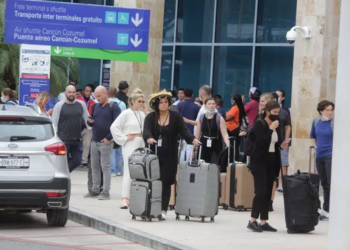 Alberga Quintana Roo 550 turistas rusos y ucranianos