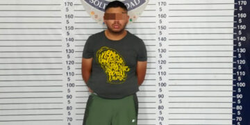 Cae presunto narcomenudista con droga y celulares en Playa del Carmen