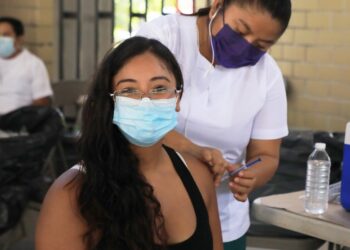 Jornadas de vacunación contra el Covid-19 para personas rezagadas en Solidaridad