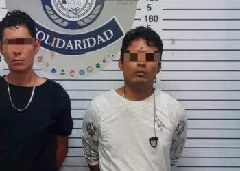 Operaban en la Quinta Avenida, los detiene la Policía Turística con coca