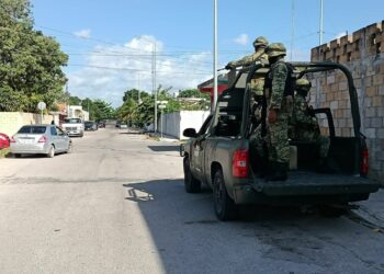 Desata granada de juguete fuerte operativo en Playa del Carmen 