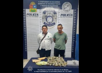 Detienen a dos sujetos con 53 bolsitas de marihuana en Solidaridad