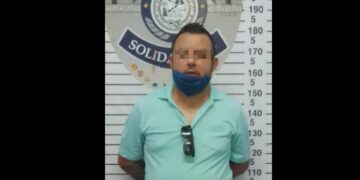 Extorsiona a mujer con filtrar contenido sexual y es detenido
