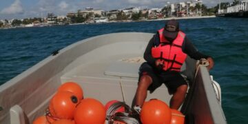 Hoy inician trabajos de instalación de barrera antisargazo