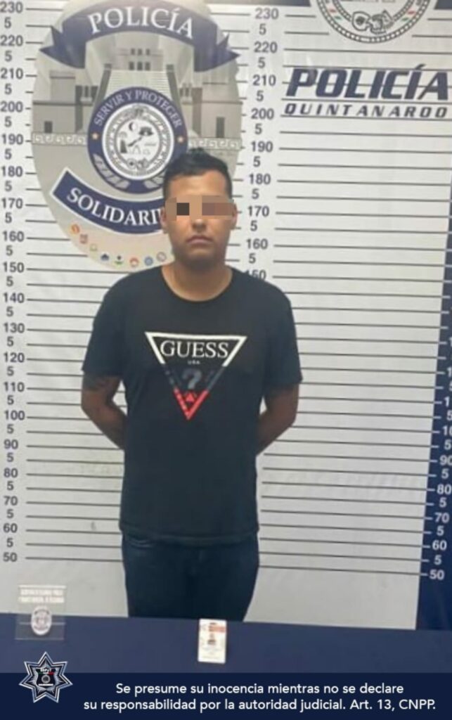 Se identificaba como policía para agredir a oficiales en la Quinta Avenida; es detenido