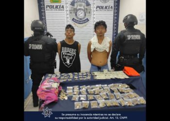 Detienen a dos hombres en plena compra de droga en Villas del Sol