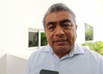 Se mantienen activos dos incendios forestales en Solidaridad