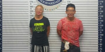 Mujer de la República Checa con galán mexicano son detenidos por posesión de droga en Playa del Carmen
