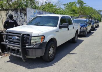 Busca Fiscalía una osamenta en terreno baldío de Playa del Carmen