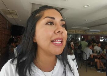 En puerta, escuela para niños con discapacidad auditiva en Playa del Carmen