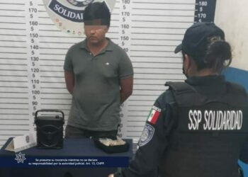 En una van quería ingresar droga a Playa del Carmen, es detenido