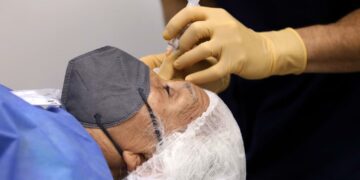 Con éxito fueron operadas 162 personas de cataratas y pterigión