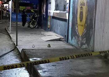 Balean a hombre afuera de una cervecería en la colonia 'La Guadalupana' en Playa del Carmen