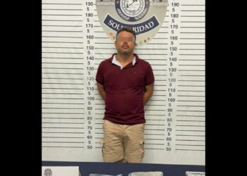 Detienen a sujeto en posesión de marihuana en la Colosio