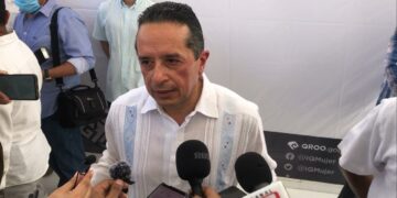 Todavía no hay invitación formal del presidente, aclara Carlos Joaquín