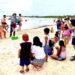 Llevan cuenta cuentos a las playas