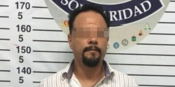 Falso inspector de la COFEPRIS es detenido en Playa del Carmen, extorsionaba comercios