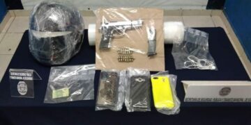 Capturan a presunto asaltante armado tras sufrir accidente en Playa del Carmen