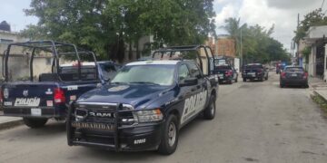 Detienen a dos personas en una cuartería de Playa del Carmen