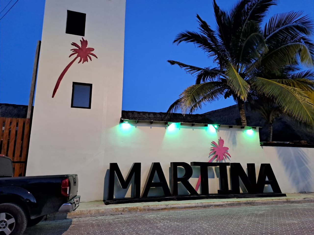 Detienen a una mesera que guardaba droga en el baño de un restaurante de Playa del Carmen