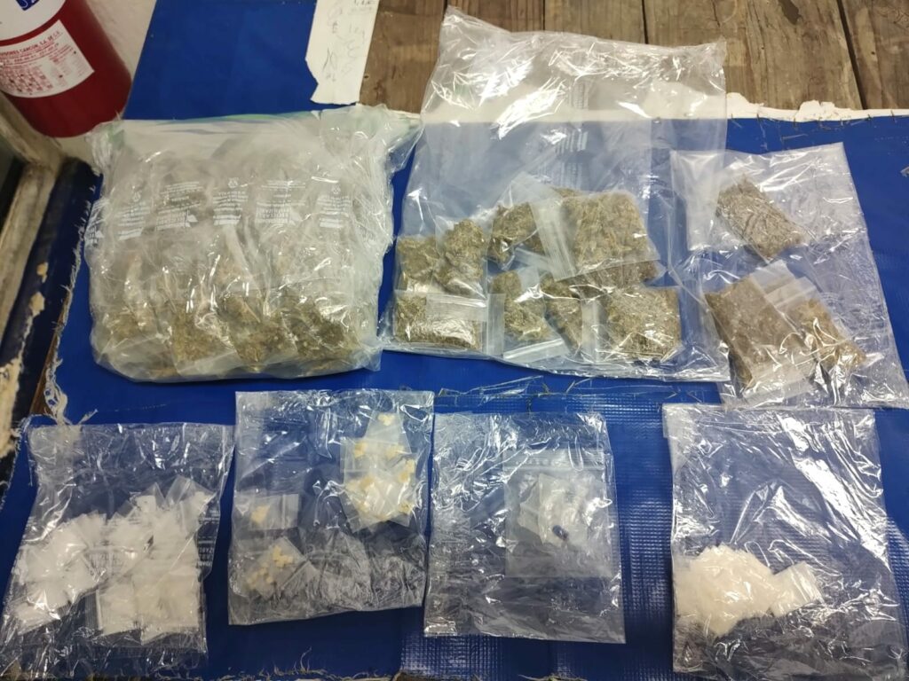 Duro golpe al narcomenudeo en Villas del Sol