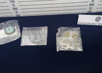 Sorprenden a narcomenudista en Playa del Carmen intenta huir, se lastima y es hospitalizado