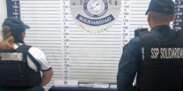 Coctél de sustancias ilícitas encuentra perro policía en la Quinta Avenida de Playa del Carmen