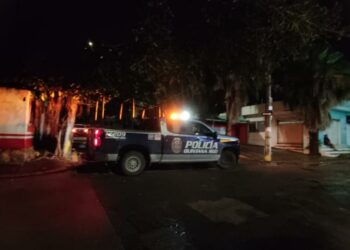 Abandonan cuerpo sin vida, con señales de tortura, en calles de Playa del Carmen