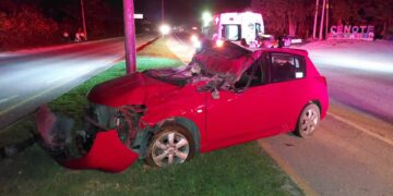 Choca estadounidense en carretera Playa del Carmen-Tulum