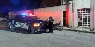 Encuentran cuerpo de hombre suspendido en una cuartería de Playa del Carmen 