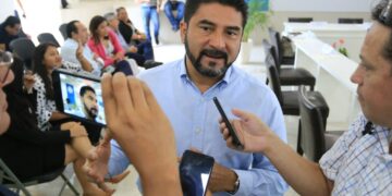 Gobierno apuesta por la digitalización de trámites municipales