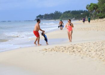 Gobierno de Lili campos garantiza el uso y disfrute de las playas