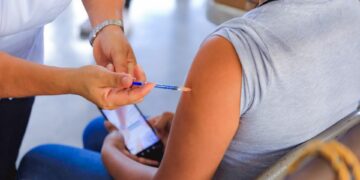 Exhortan a solidarenses a vacunarse contra influenza estacional