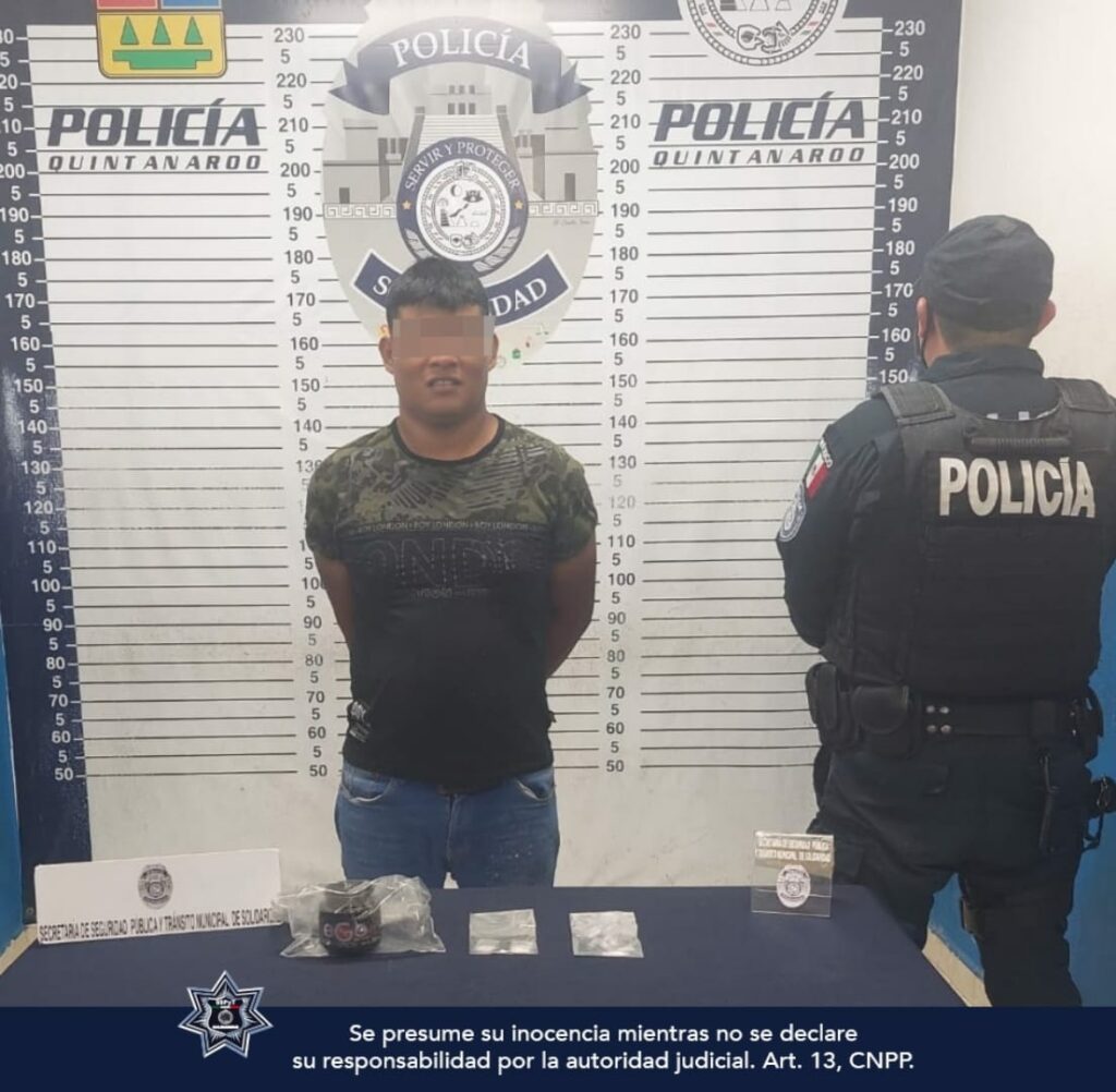 Golpe al narcomenudeo Capturan a tres sujetos con drogas en Playa del Carmen