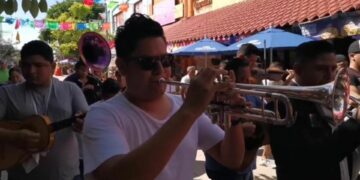 Celebran músicos de Playa del Carmen su día; han sufrido falta de pago de restaurantes y hoteles