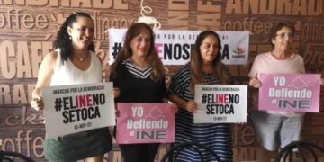 Invitan mujeres playenses a marchar el domingo en contra de la reforma electoral del gobierno de AMLO