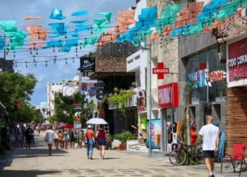 No se permitirá ambulantaje en la zona turística de Playa del Carmen durante las fiestas decembrinas