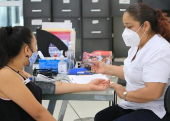 Lili Campos fortalece servicios de salud a solidarenses