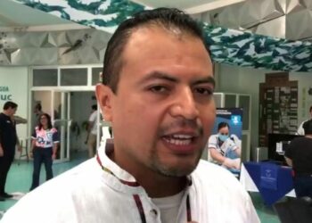 Con feria vocacional buscan que jóvenes elijan nuevas carreras, no las más saturadas 