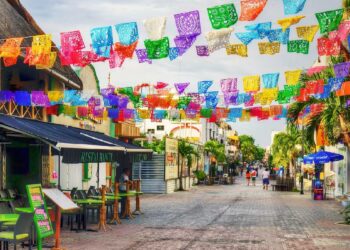 Fin de semana largo será benéfico para restauranteros en Playa del Carmen