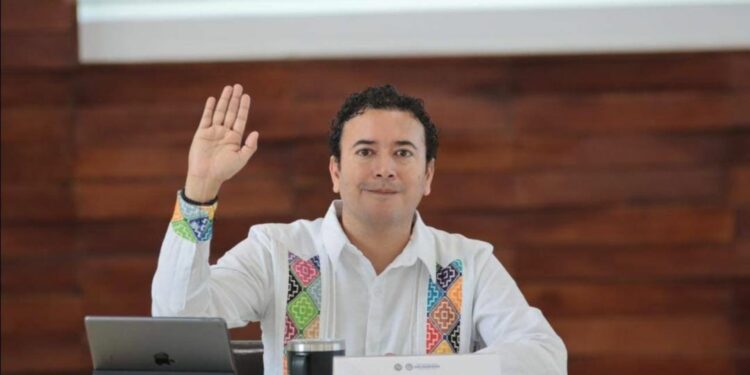 Predio donde se ubica Cruz Roja de Playa del Carmen será dado en comodato: Adrián Pérez Vera