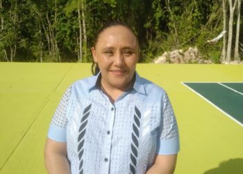 Suspendidos, 20 taxistas por agresiones contra Uber: Cristina Torres