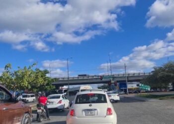 Autoridades buscan agilizar el tráfico en la carretera federal con 28 de julio