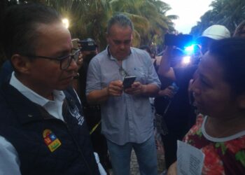 Dialoga fiscal con madres de desaparecidos; acuerdan reuniones para hablar de sus casos