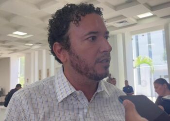 Se busca aumentar rutas en zona de universidades: Adrián Pérez Vera