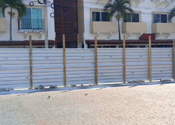 Remodelación de la Plaza 28 de Julio estaría lista en septiembre, afirma Lili Campos