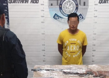 Capturan a sujeto, acusado de amenazar a una persona con un rifle en Playa del Carmen