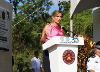 Inaugura Lili Campos avenida Heroico Colegio Militar