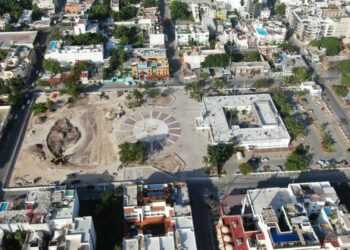 Plaza 28 de Julio, es la sede oficial para el 28 Aniversario