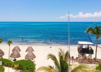 Se amplía el horario de guardavidas en Playa del Carmen por operativo de verano